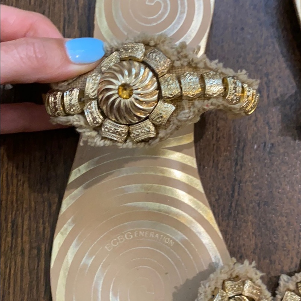 Bcbg sandals. 8.5 - Picture 3 of 6